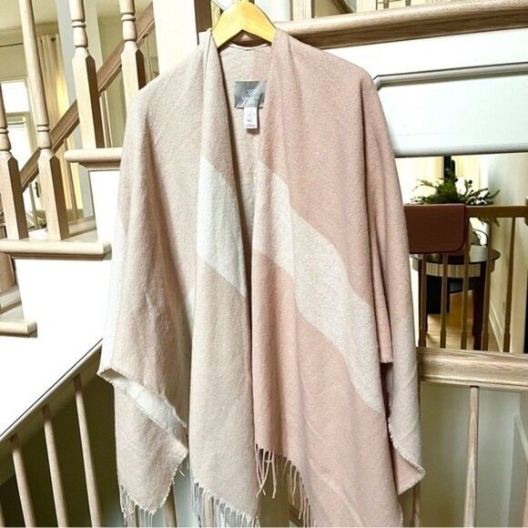 SOIA & KYO Mirel Woven Scarfigan with Fringe in Pink and Cream One Size NWOT - Picture 7 of 14